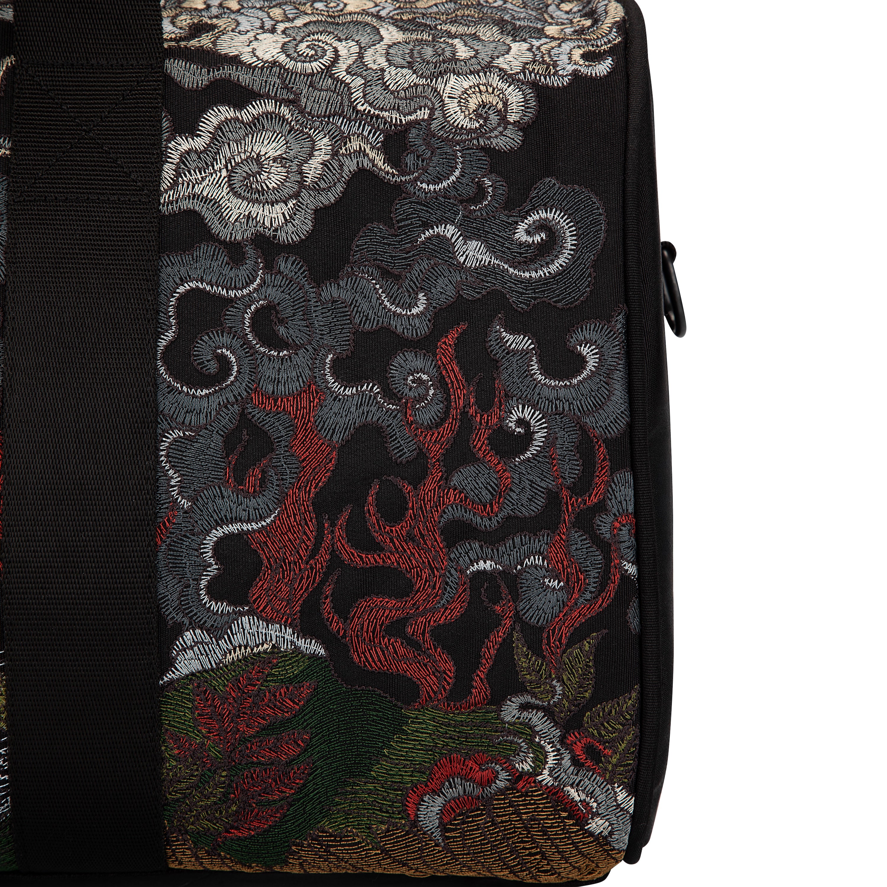 "lotus v2" Duffle bag - Image 9